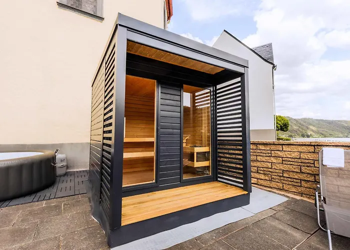 Klosterschenke Sauna Whirlpool Game *