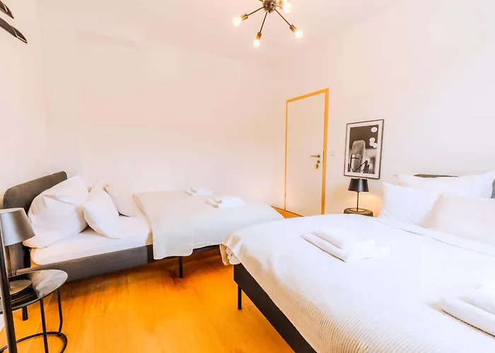 Klosterschenke Sauna Whirlpool Game * סנט גורסהאוזן