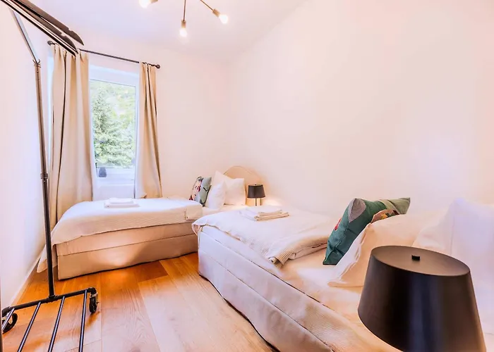 Klosterschenke Sauna Whirlpool Game *