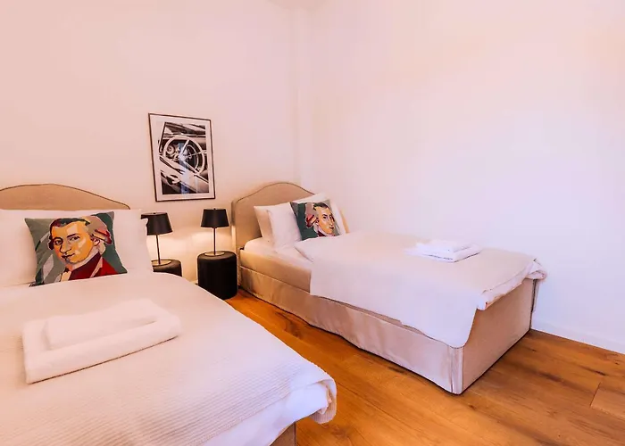 Klosterschenke Sauna Whirlpool Game וילה