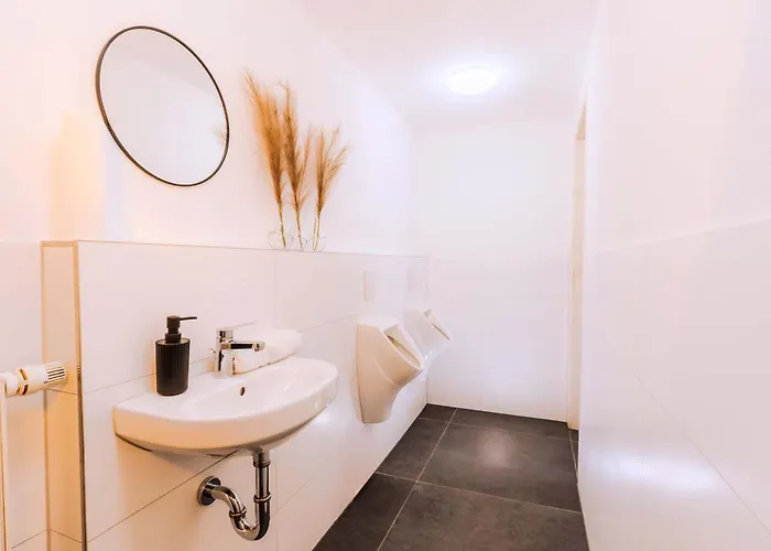 Klosterschenke Sauna Whirlpool Game וילה סנט גורסהאוזן